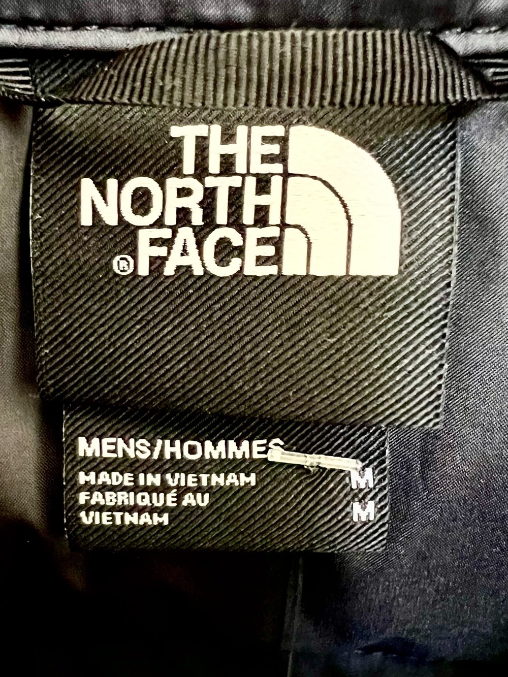 The North Face Black Quilted Insulated Men's Vest - Picture 2 of 3